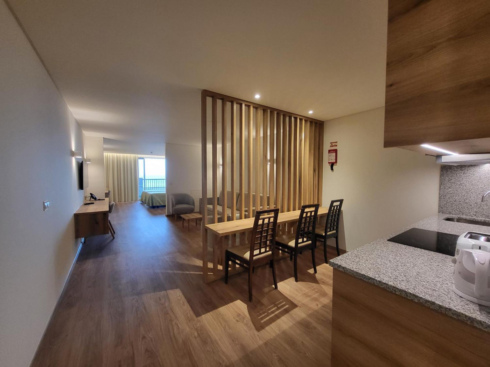 Hotel Royal Orchid Caniço Екстериор снимка